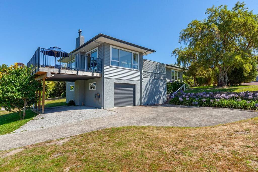 Holiday home Te Moenga Treasure - Acacia Bay Taupo