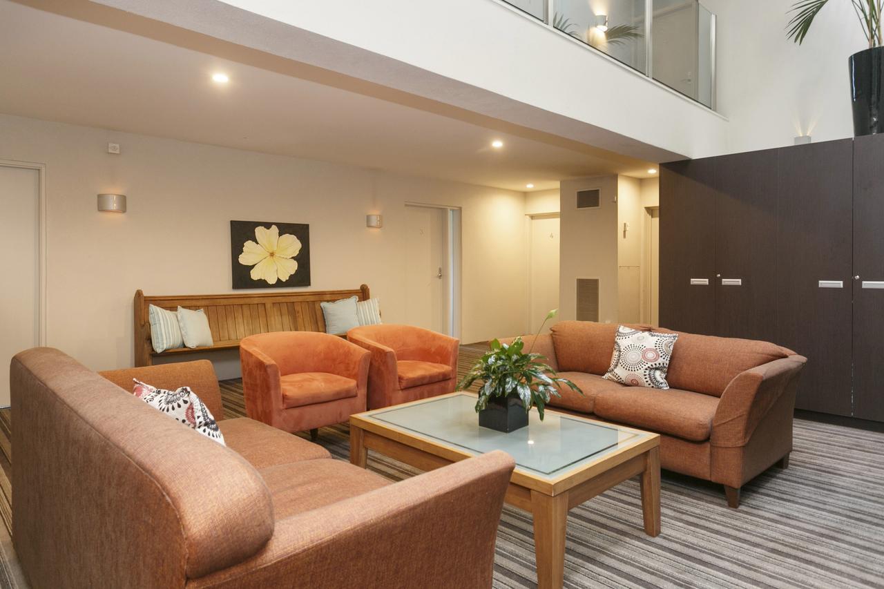 The Reef Motel 4*