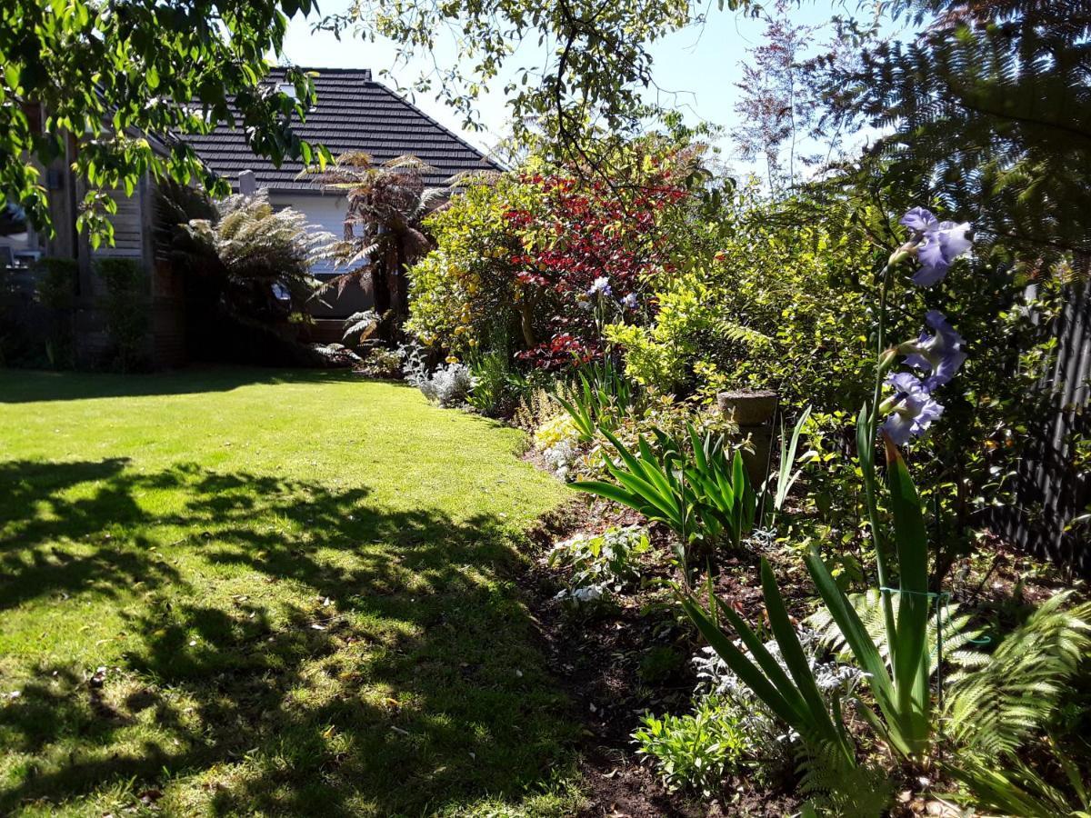 Bed & Breakfast No. 6 Heathcote *