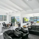 Acacia Bay Bach - Views, Spa & Serenity - Taupo