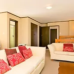 Acacia View At No 3 - Acacia Bay Holiday Home