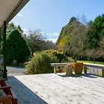 Lupin Lodge Bed & Breakfast