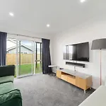 Huka Heights - Taupo Holiday Home