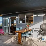 Kinder Cottage - Taupo