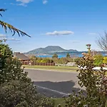 Kinder Cottage - Taupo