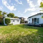 Scenic Lake Views - Taupo Holiday Home