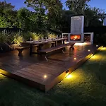 Unbeatable Location - Spa, 50M To Lake!
