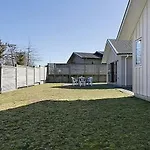 Lochaber Lodge - Acacia Bay Holiday Home