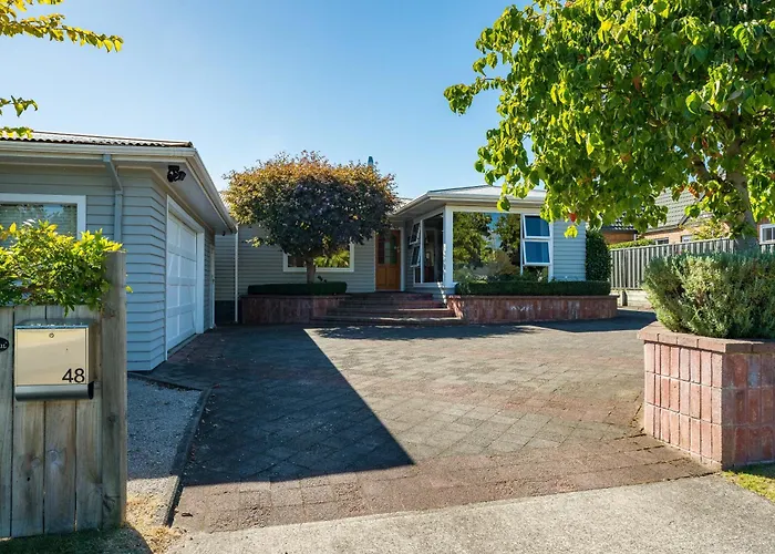 Sunshine Cottage