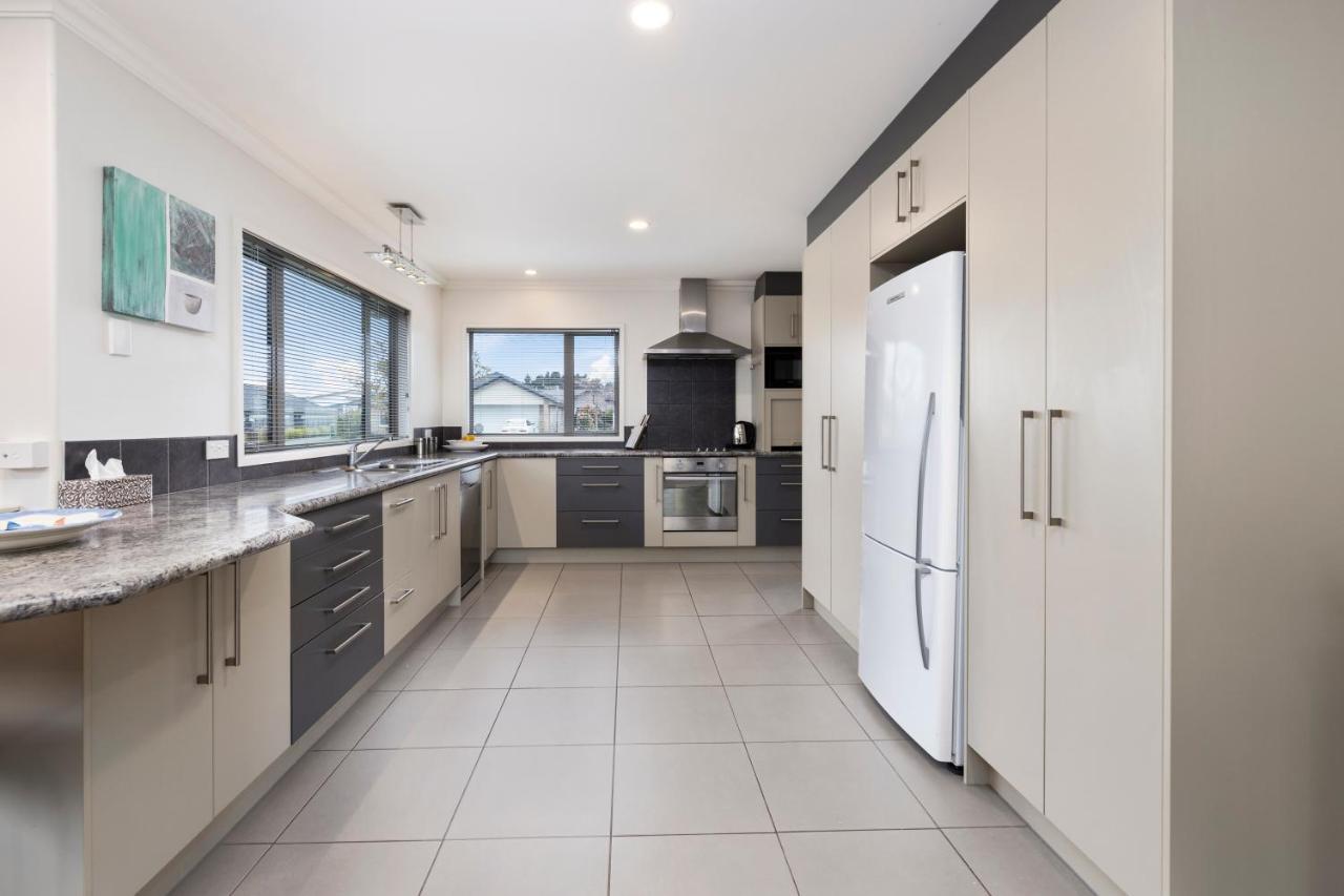 Holiday home Rise And Shine - Taupo