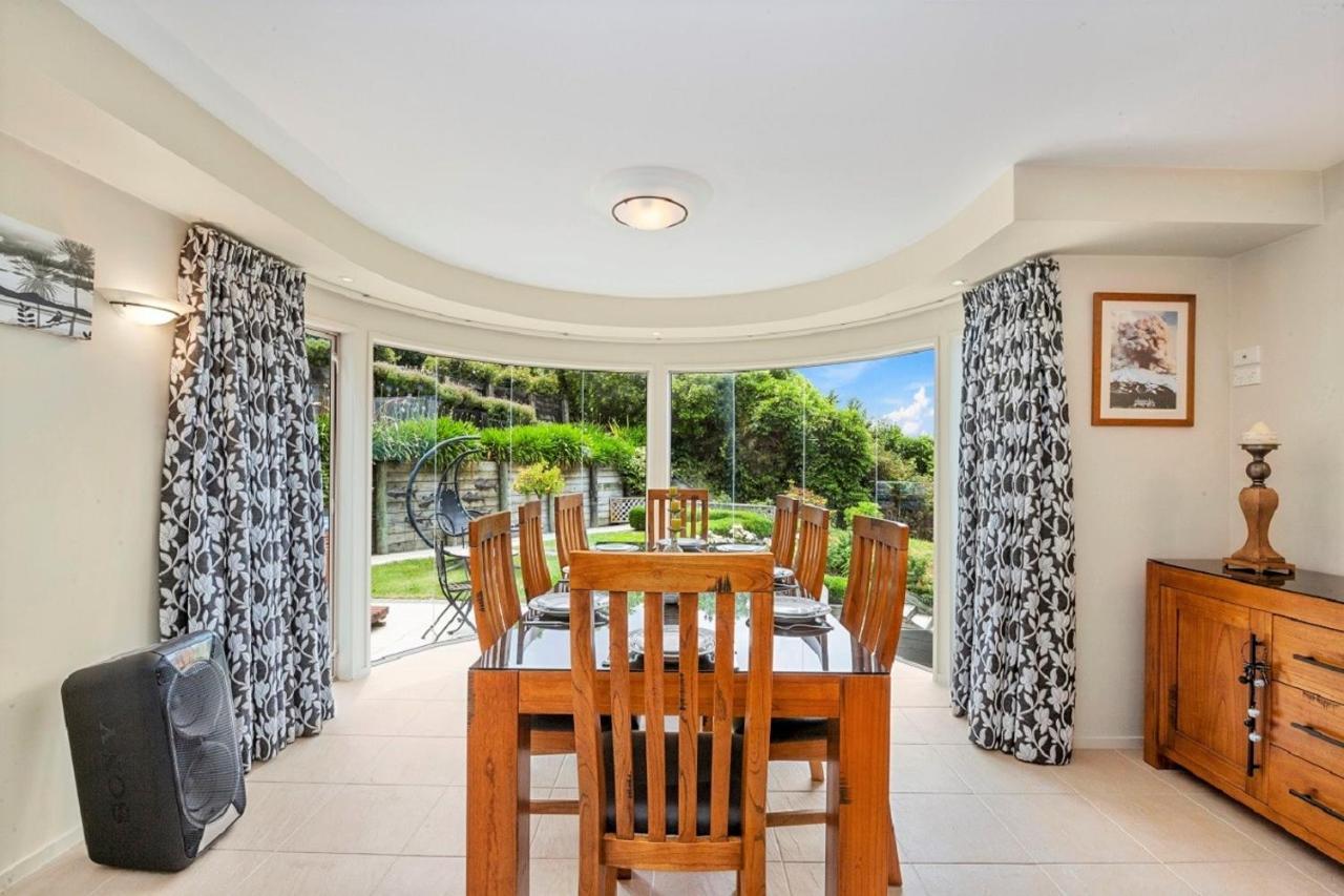 Holiday home Acacia Waters - Taupo