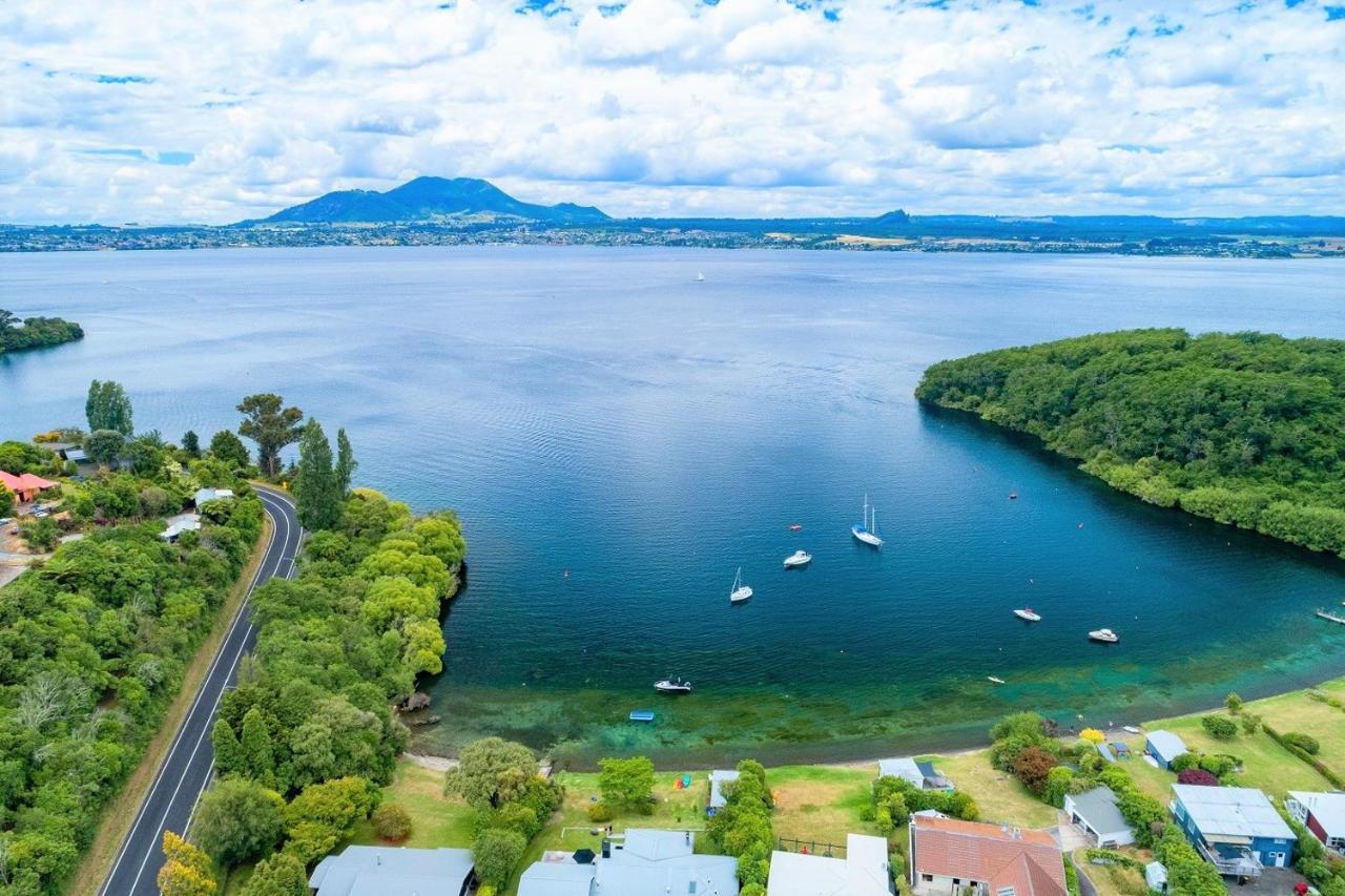Acacia Waters - * Taupo