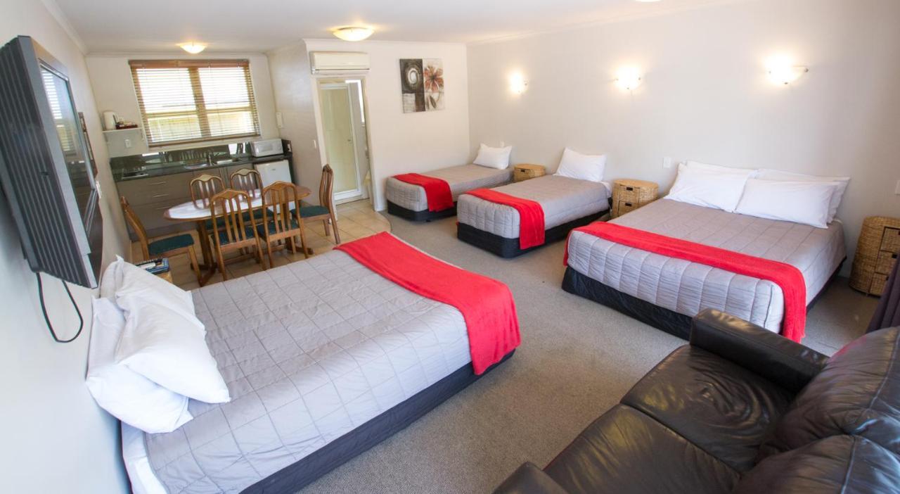 Absolute View Motel 4*