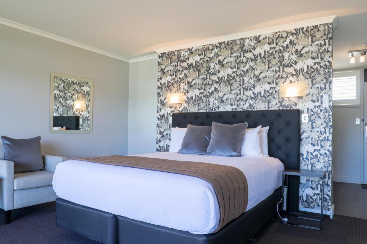 Suncourt & Conference Centre Hotel