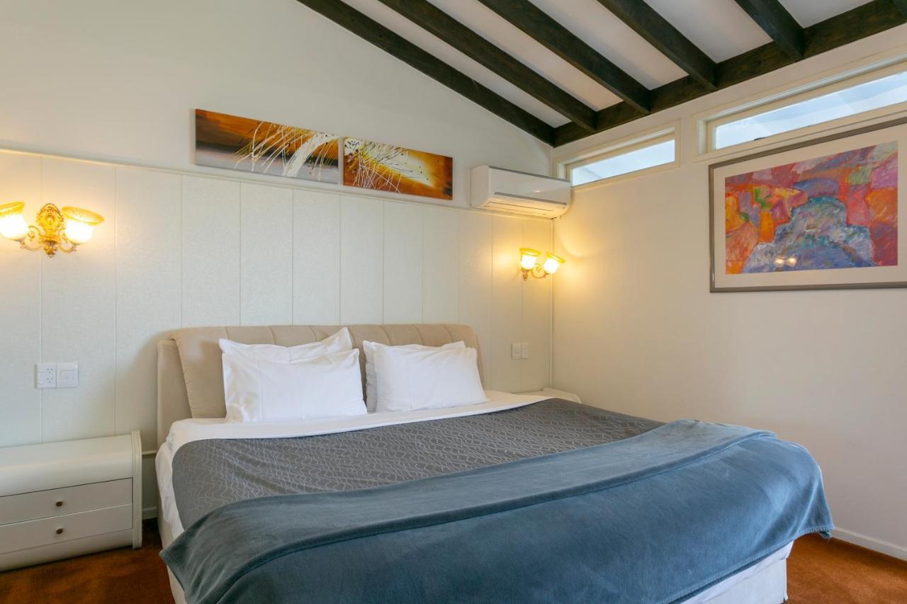 Vu Thermal - Adults Only Motel