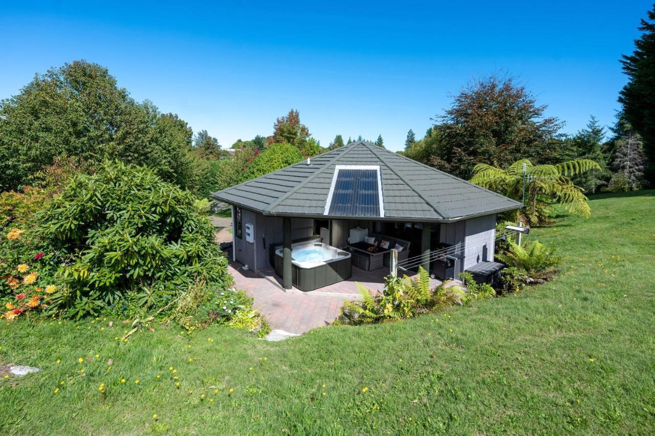 Holiday home Acacia Heights - Garden -
