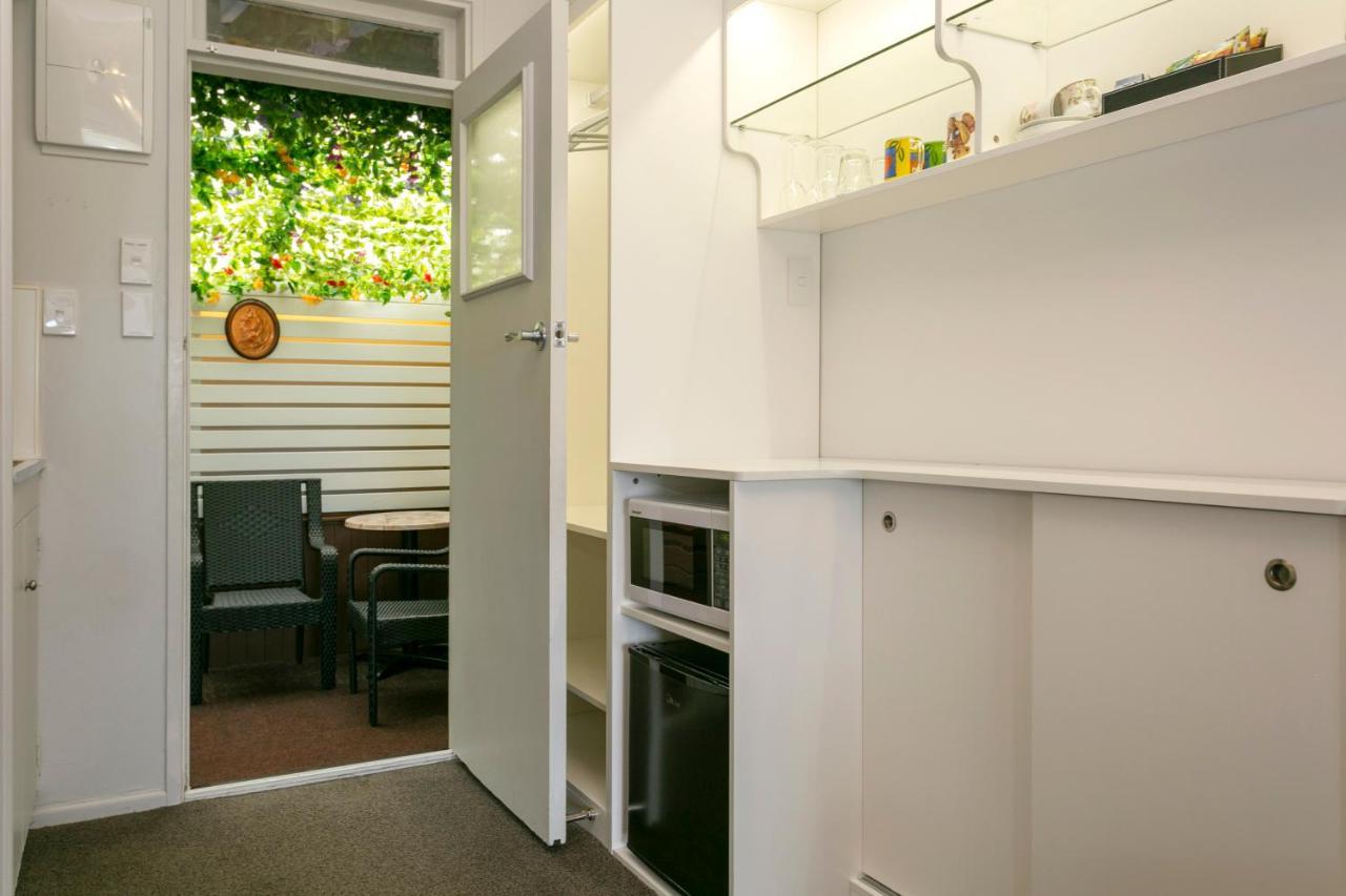 Vu Thermal - Adults Only Motel
