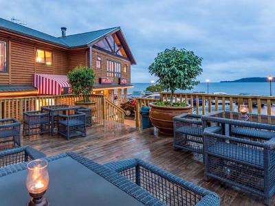 Hotel Wellesley On The Lake 3*