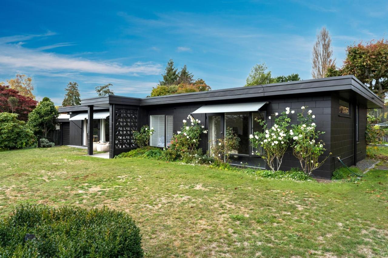 Henry's Bach Holiday home Taupo