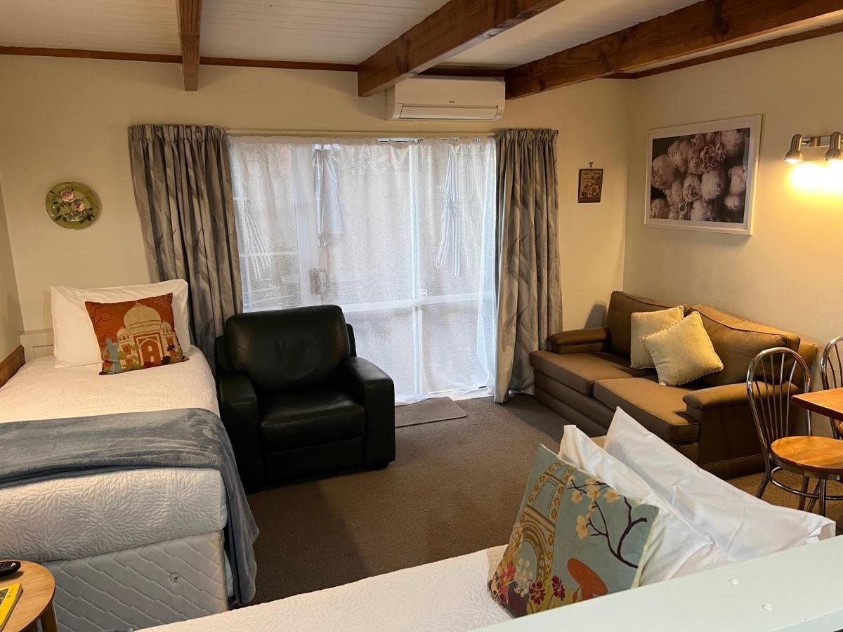 Motel Mews
