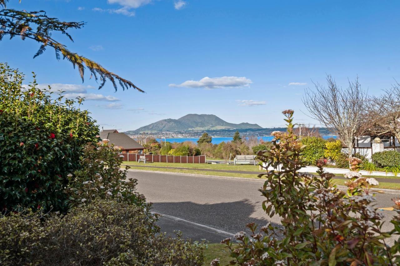 Holiday home - *