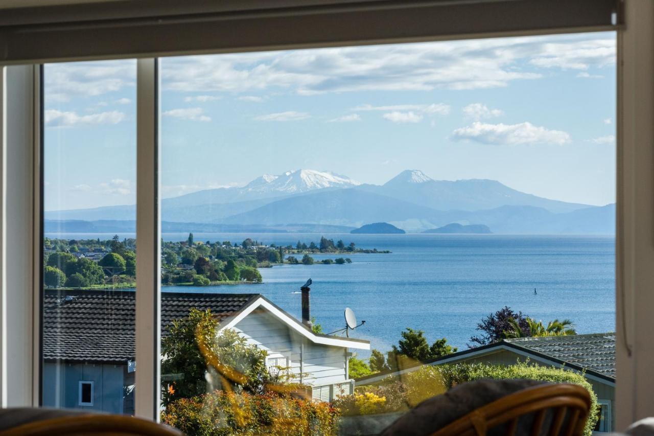 Scenic Views - * Taupo
