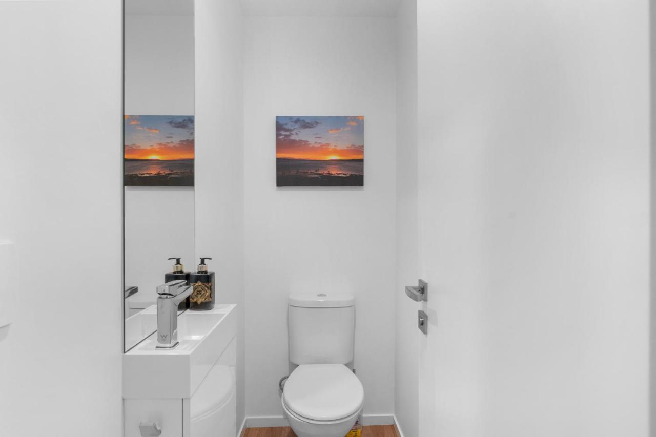 Scenic Views - * Taupo