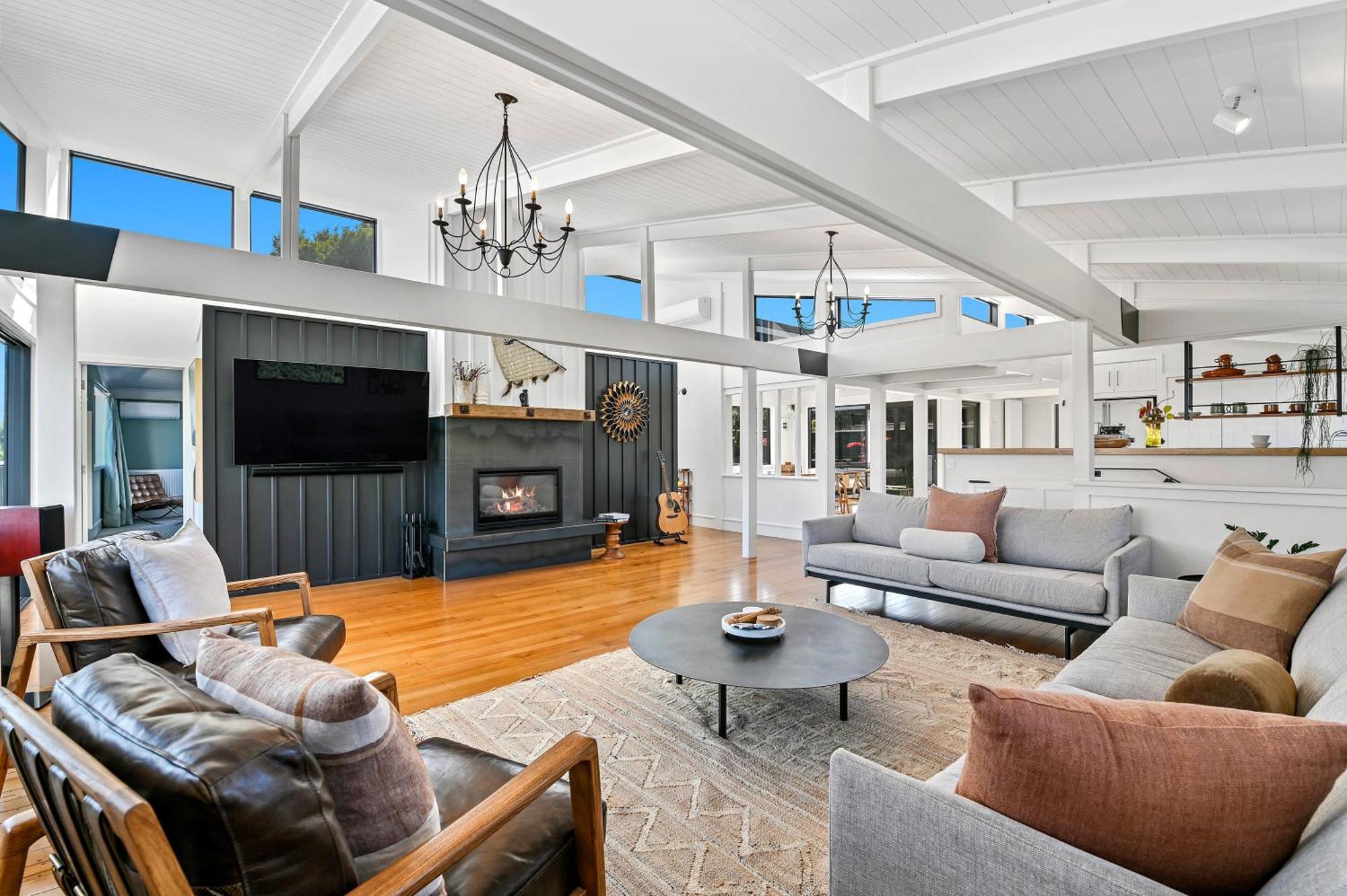 Terrace - Luxury Villa Taupo
