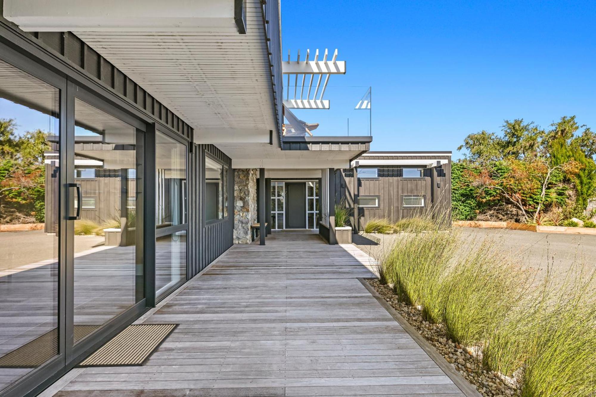 Terrace - Luxury Villa