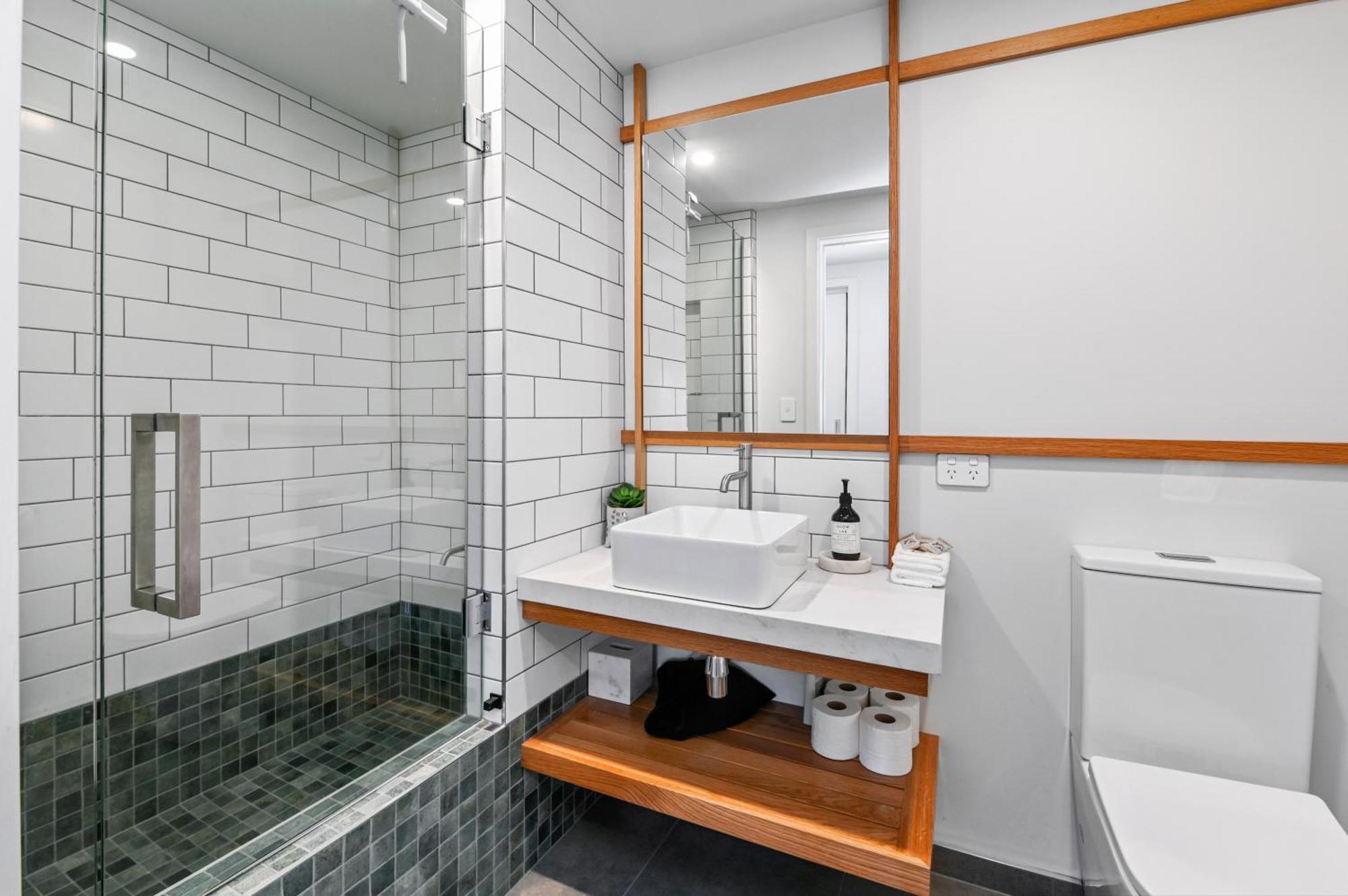 Terrace - Luxury * Taupo