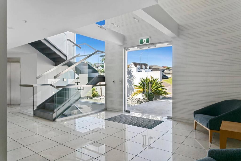 Waimahana - Luxury By The Apartment