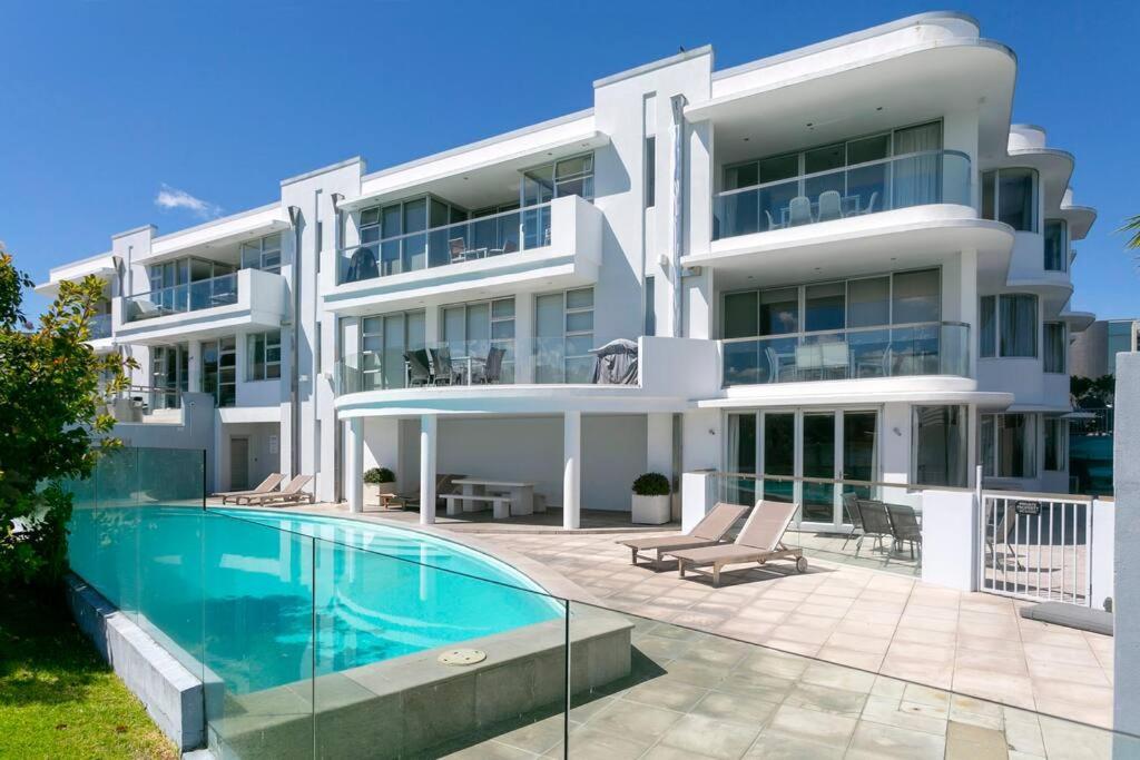 Waimahana - Luxury By The Apartment