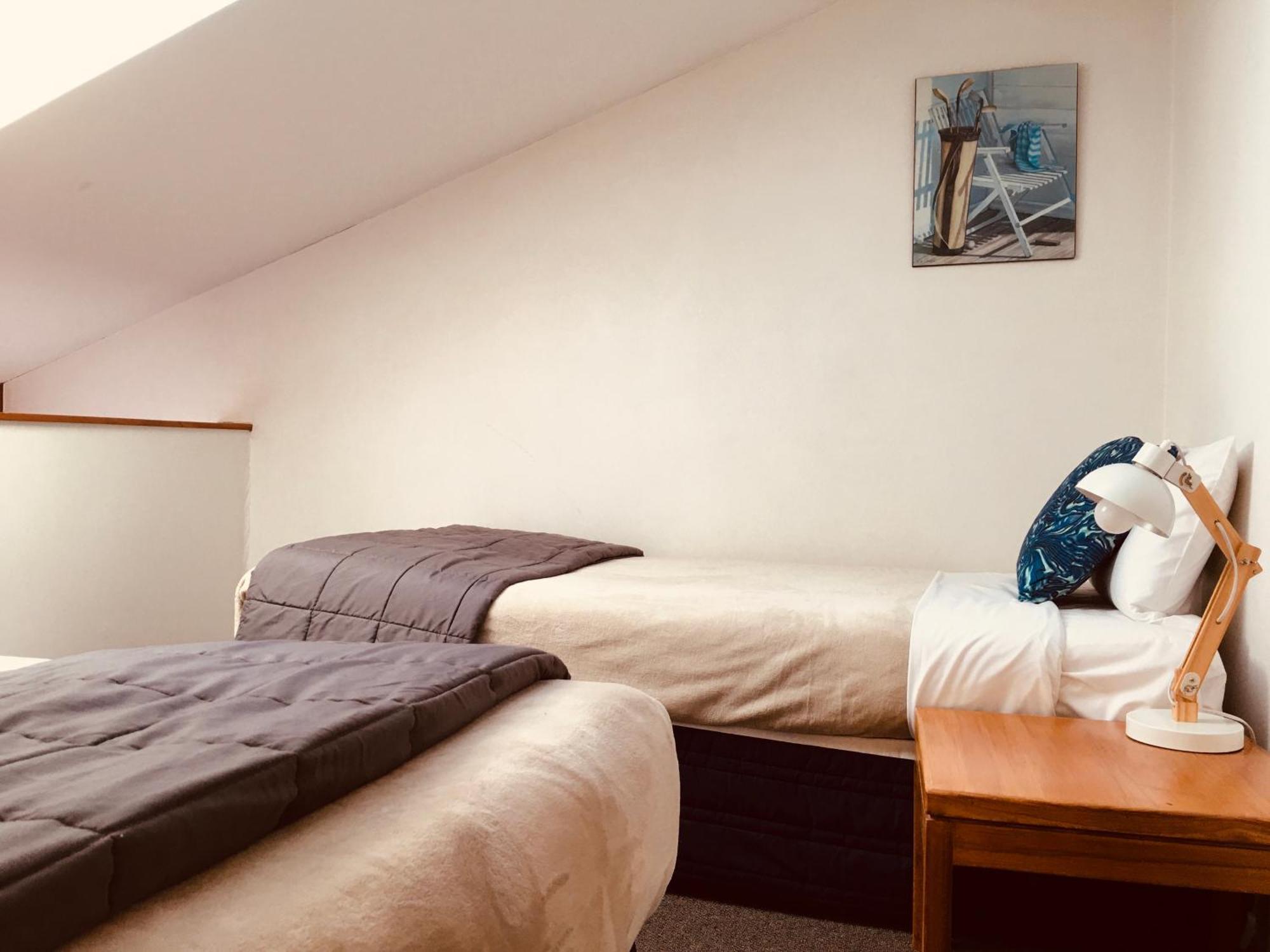 Motel Cascades Lakefront 5*