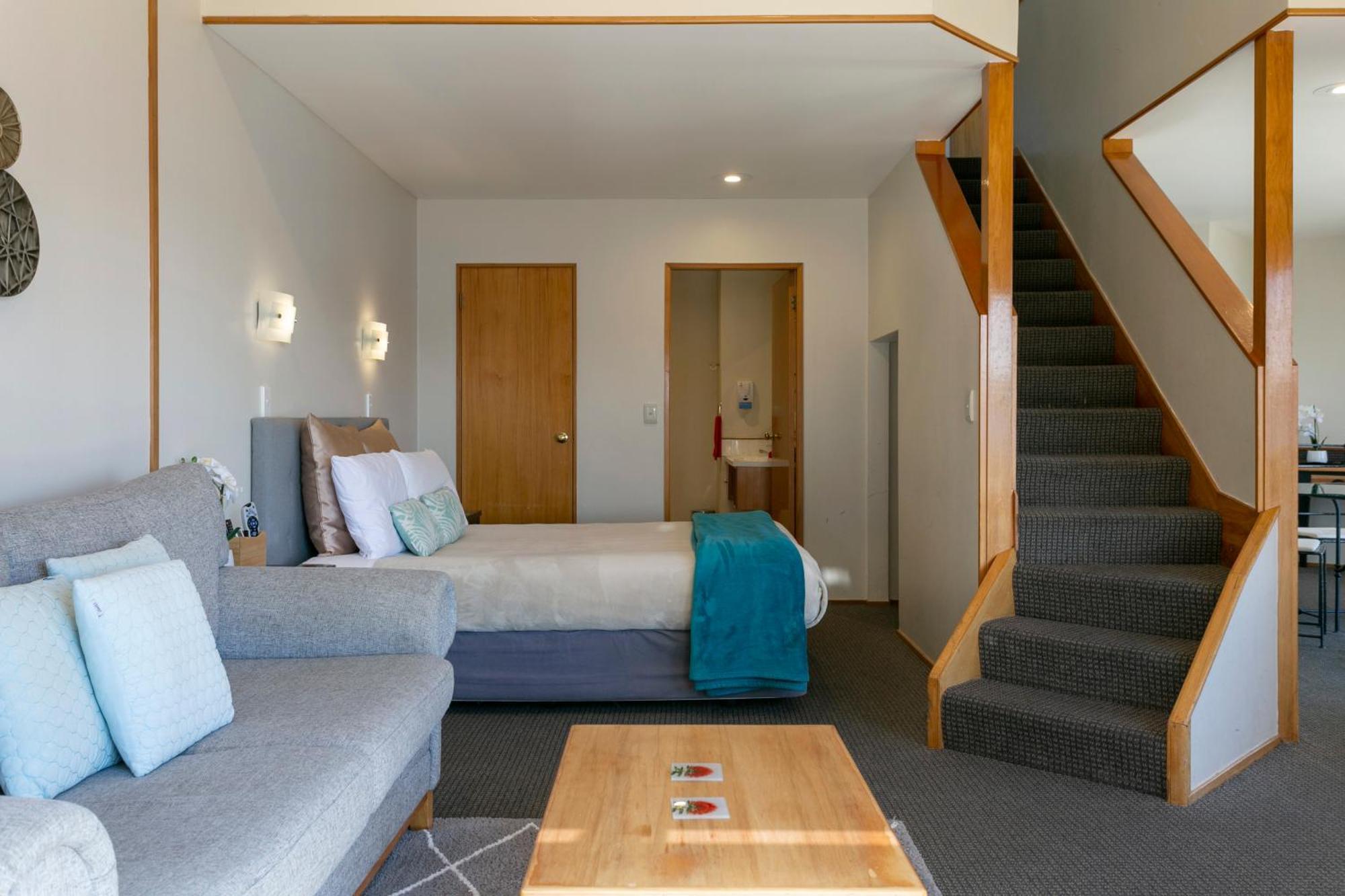 Motel Cascades Lakefront