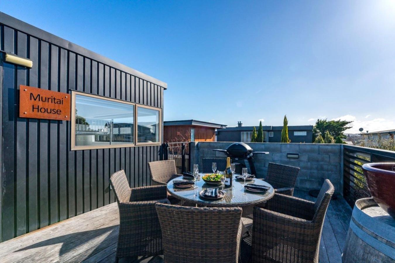 Muritai House - Holiday home *