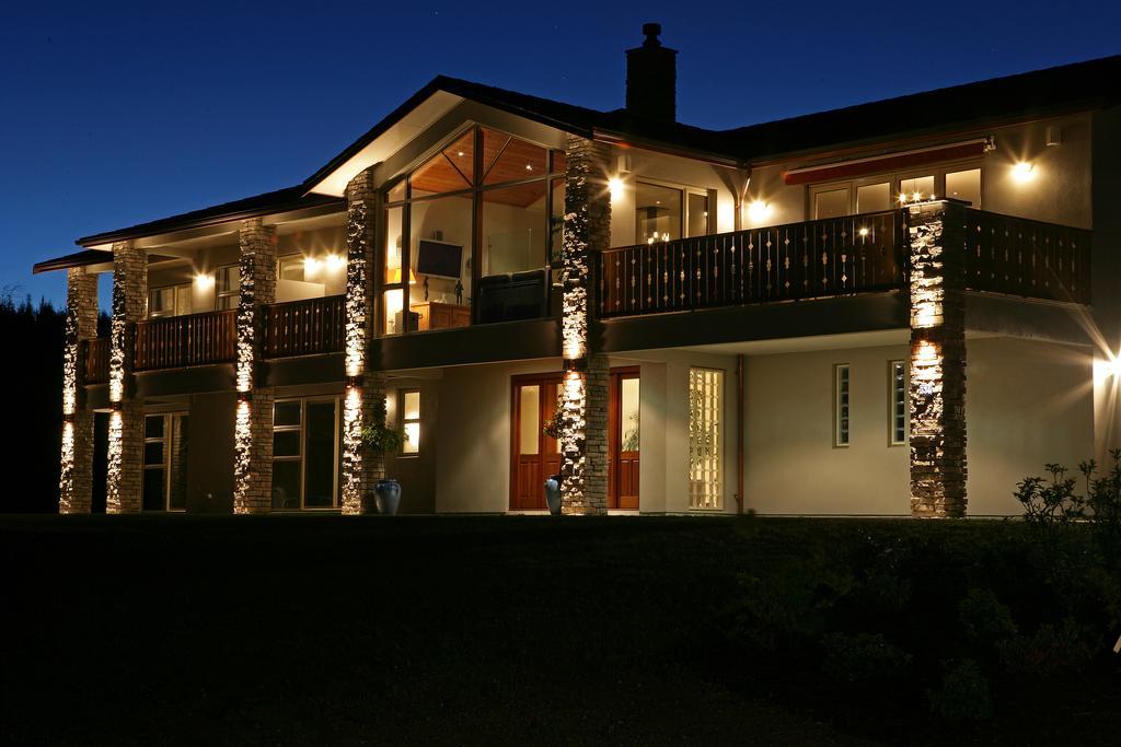Eiger Lodge *