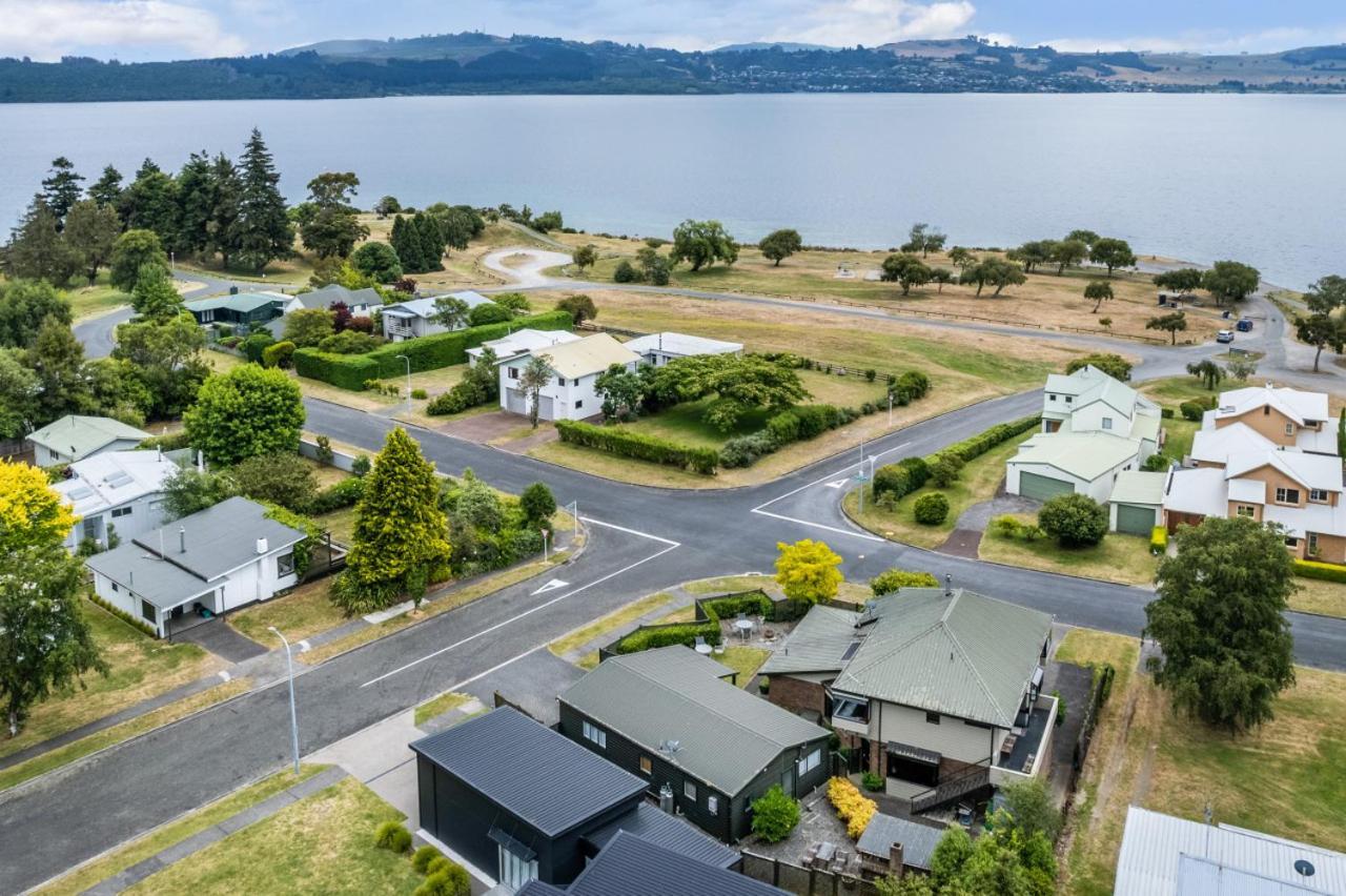 Holiday home Little Beauty - Wharewaka Magic Taupo