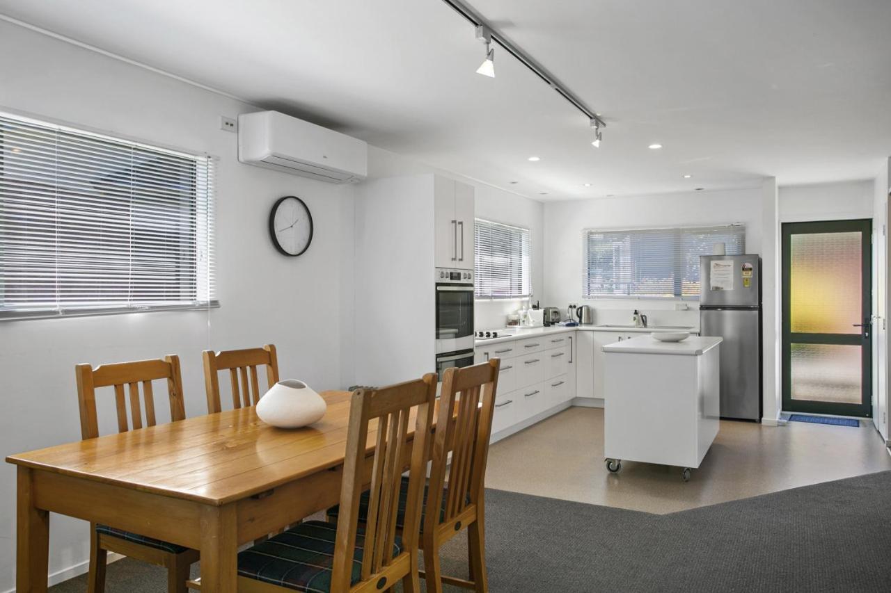 Holiday home Little Beauty - Wharewaka Magic Taupo