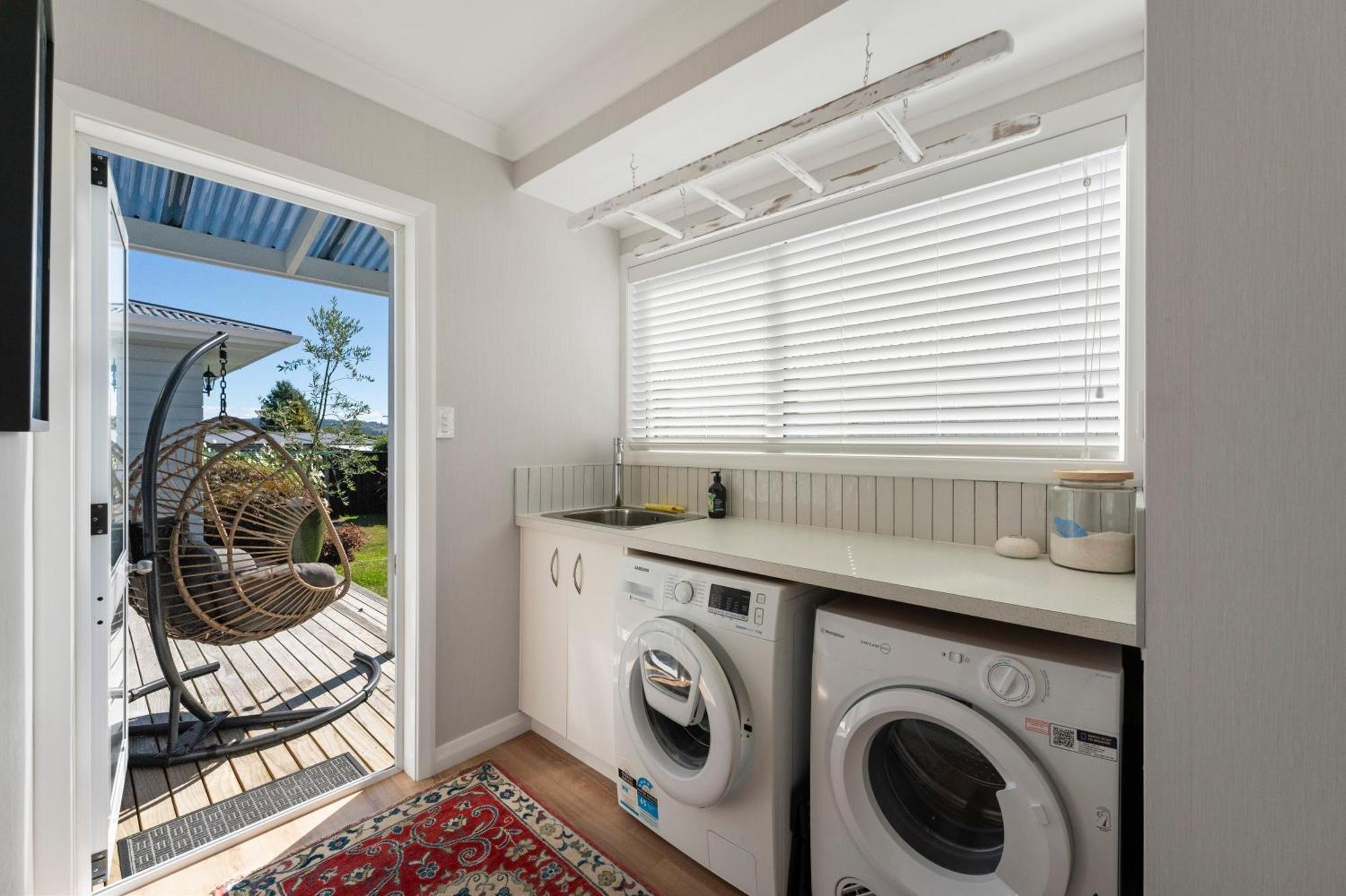 Sunshine Holiday home