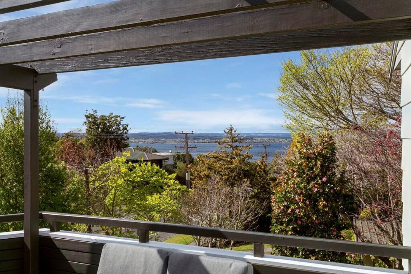 Huon Holiday home *