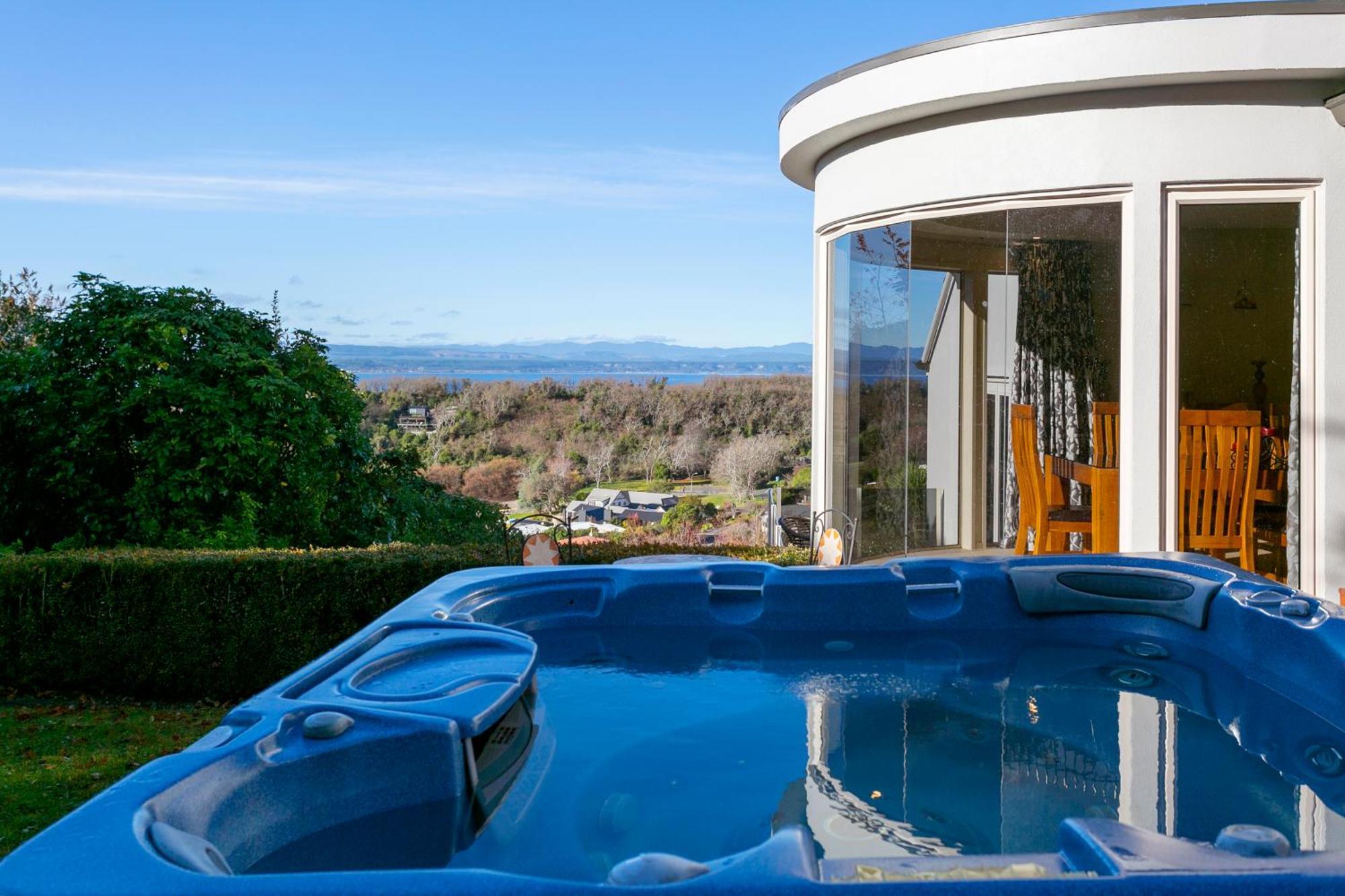 Acacia Waters - Holiday home Taupo