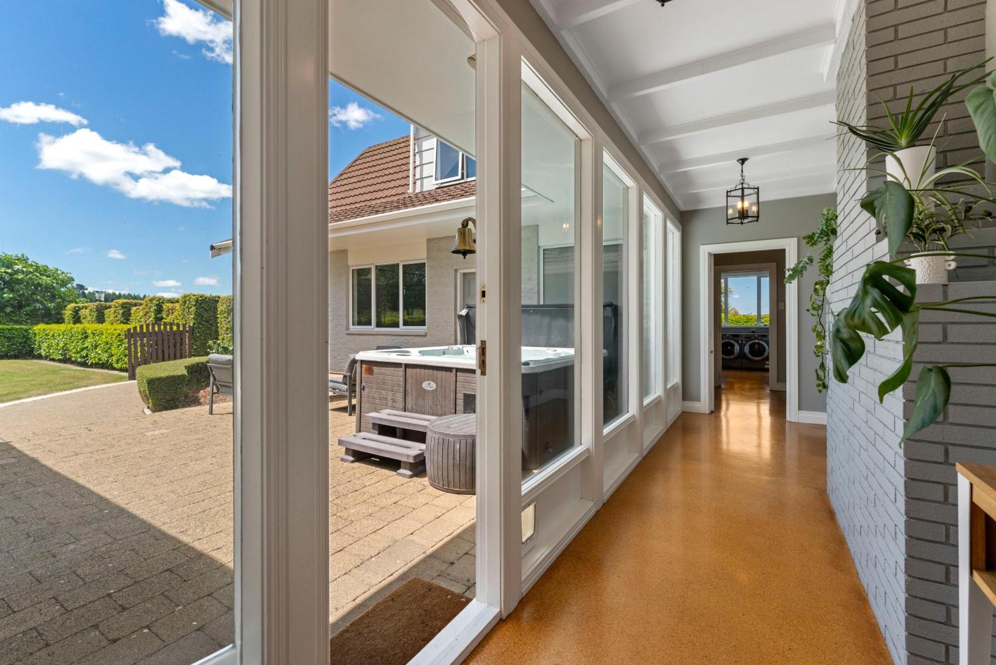 Villa Group & Family Retreat, Spacious Home, Pool & *