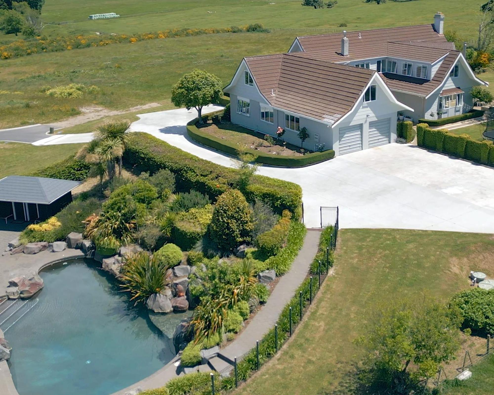Group & Family Retreat, Spacious Home, Pool &