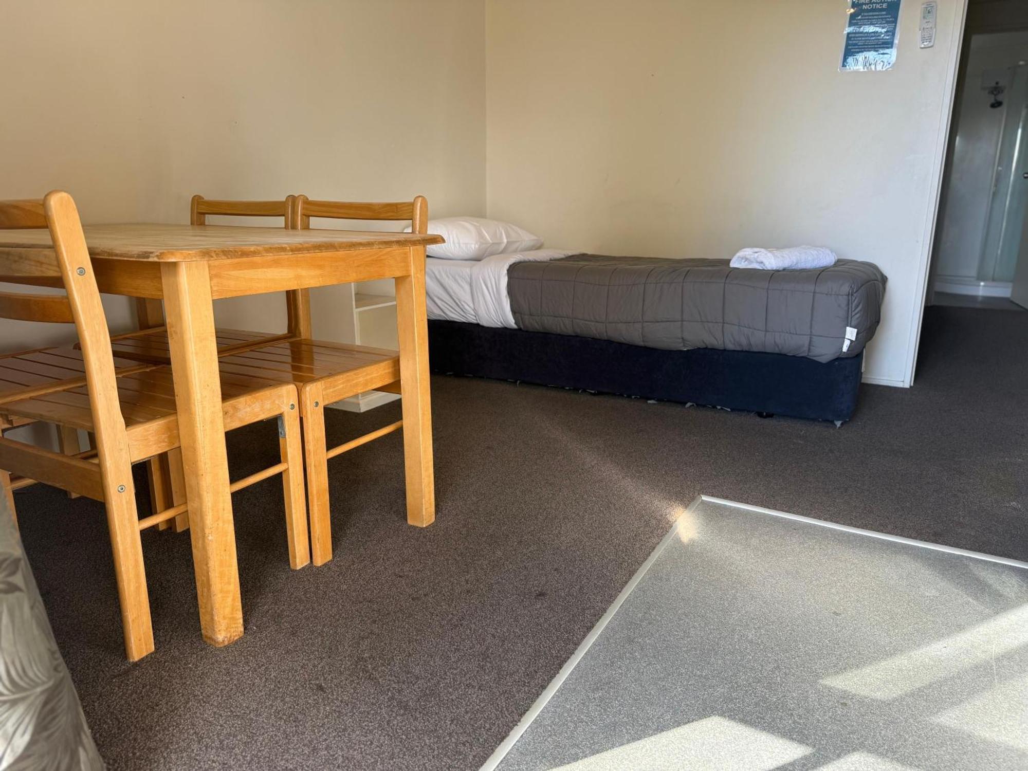 Camellia Court Family Motel Taupo