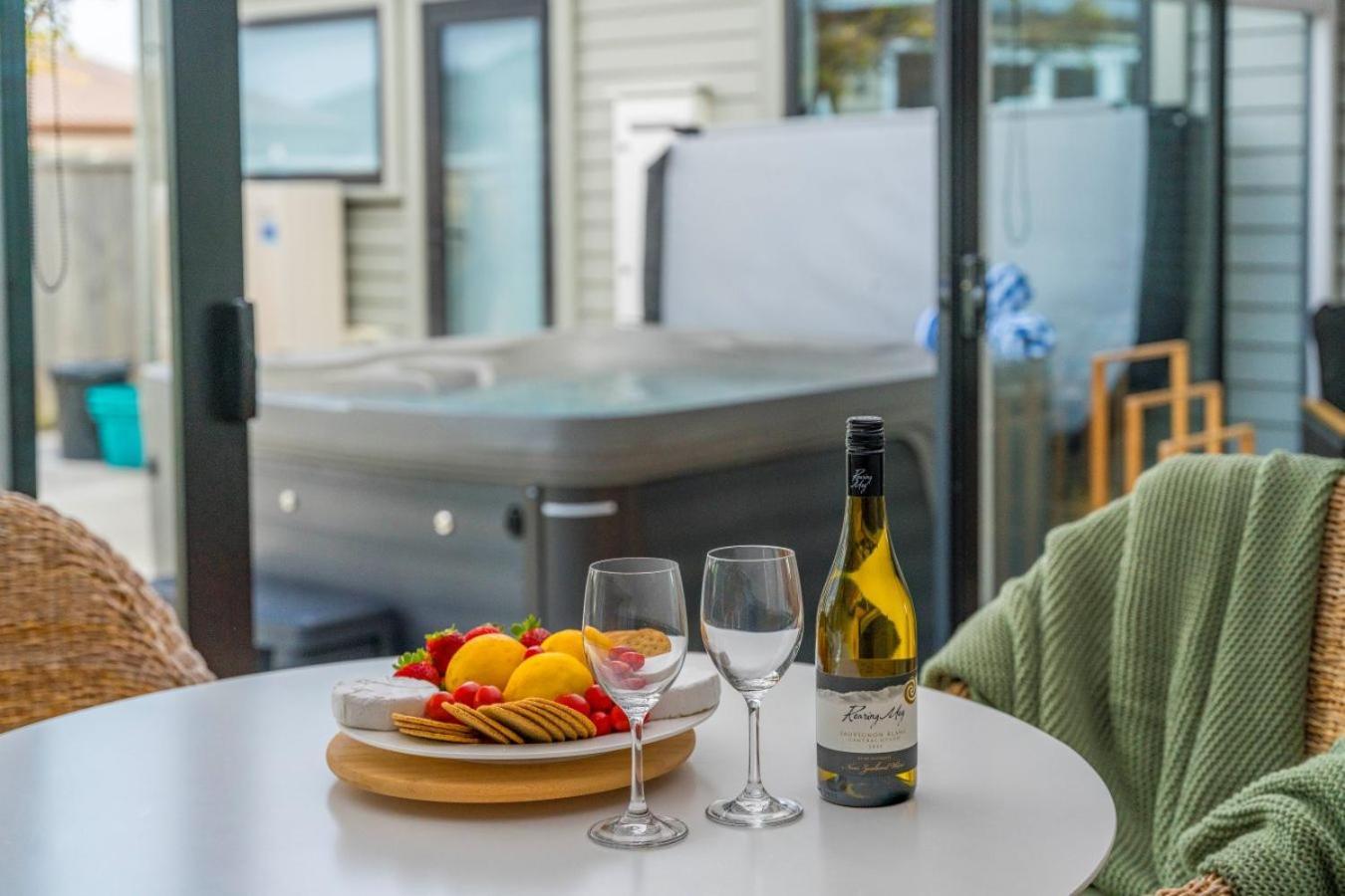 Holiday home - Premium With Hot Tub