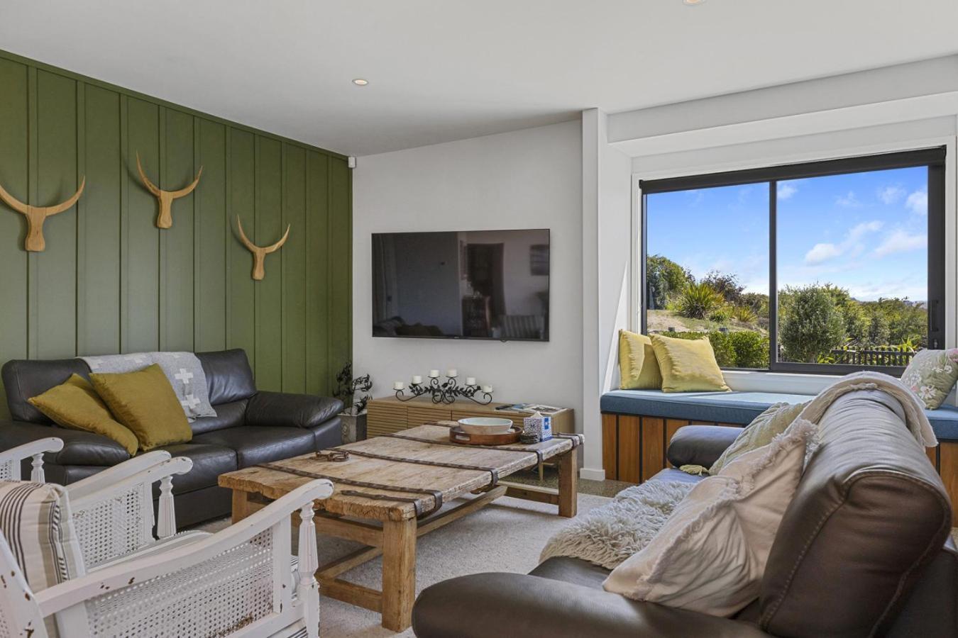 Elevated Hideaway With Views And Designer Comfort Holiday home Taupo