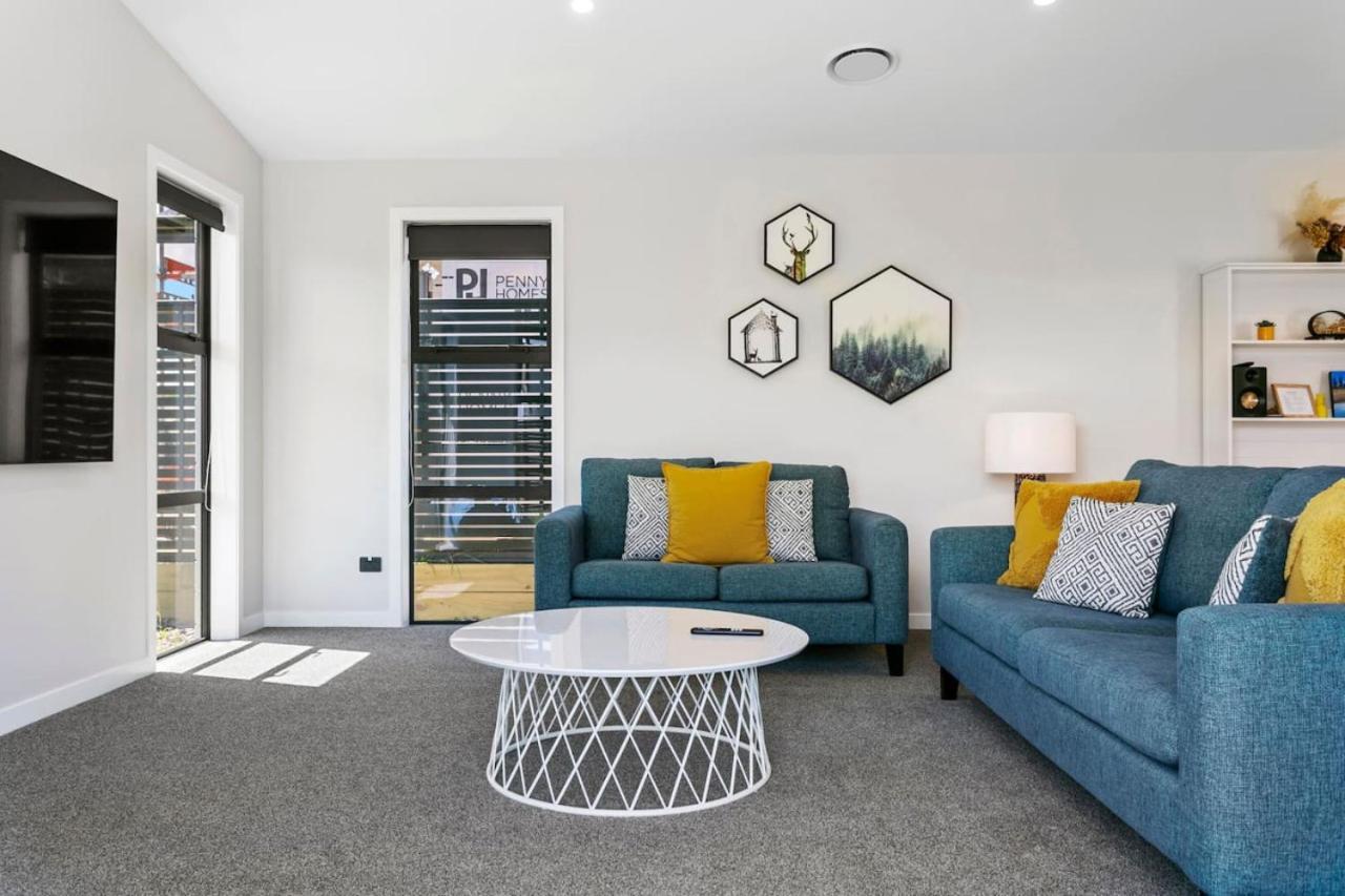 Wharewaka Escape, Modern 3br Family Near And Shops Holiday home *