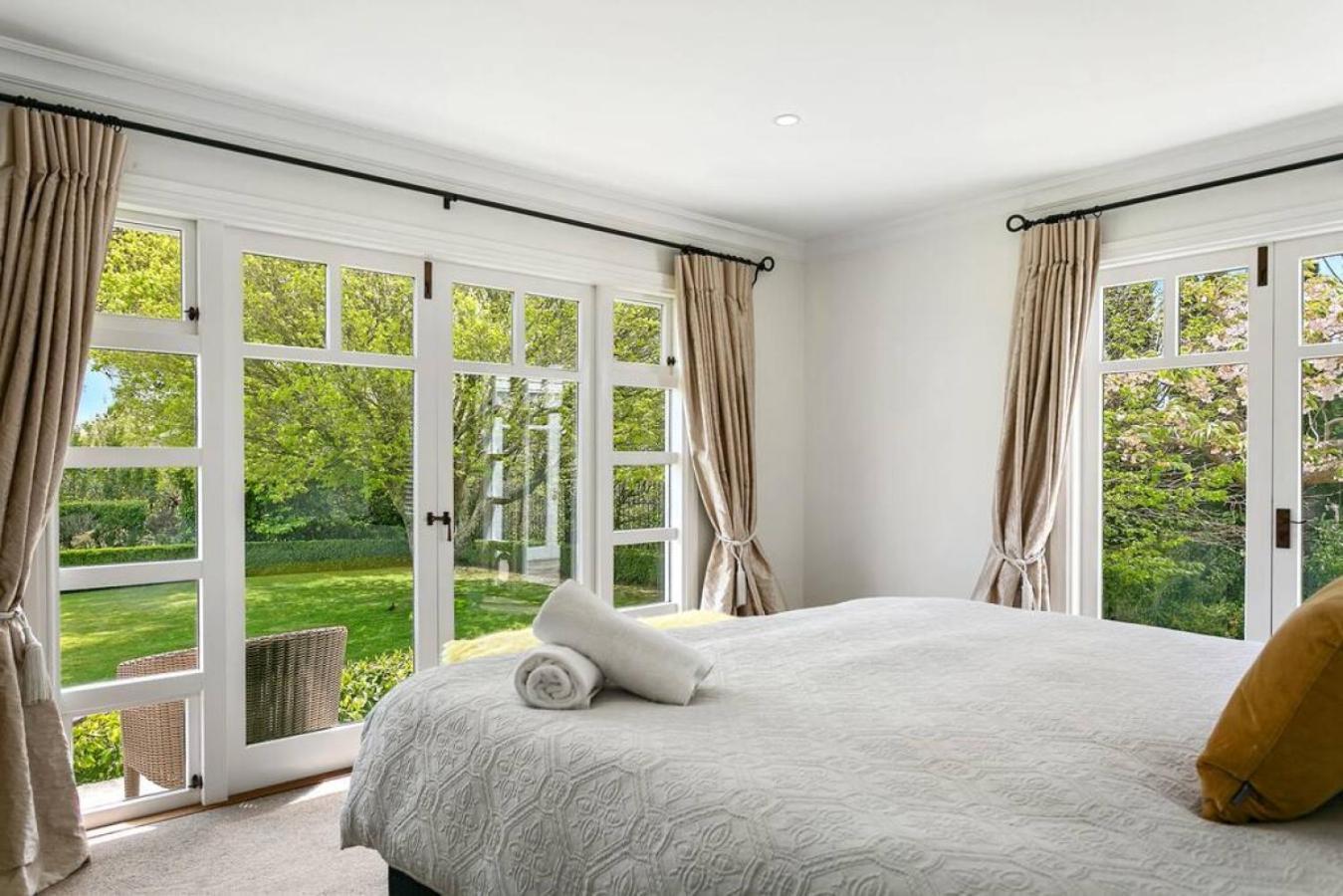 Holiday home Norfolk House, Luxury With And Views