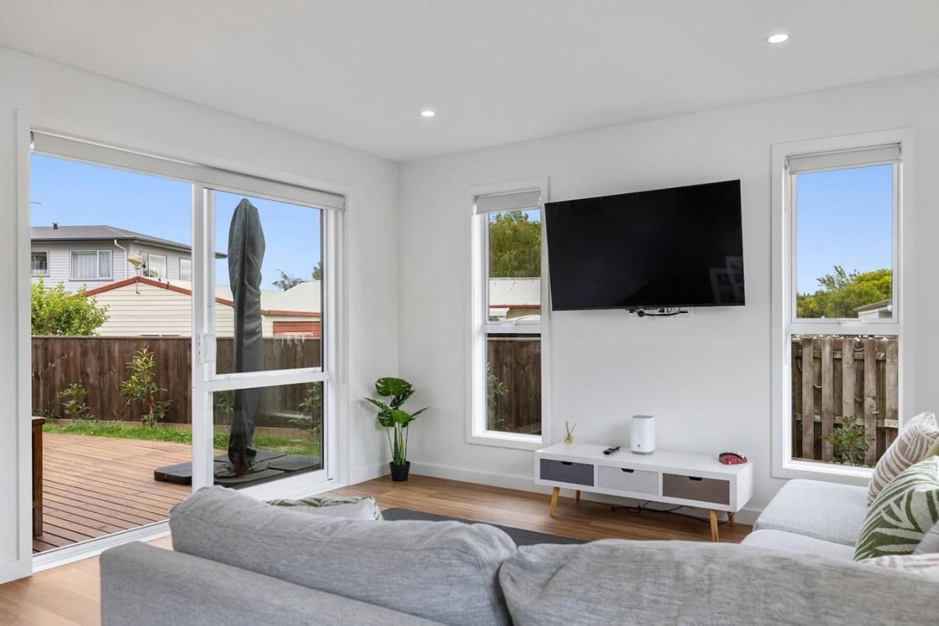 Modern 3br Home, Walk To * Taupo