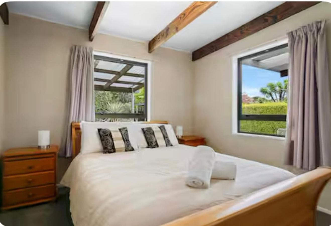Great For Corporate, Family And Business Guests Holiday home *